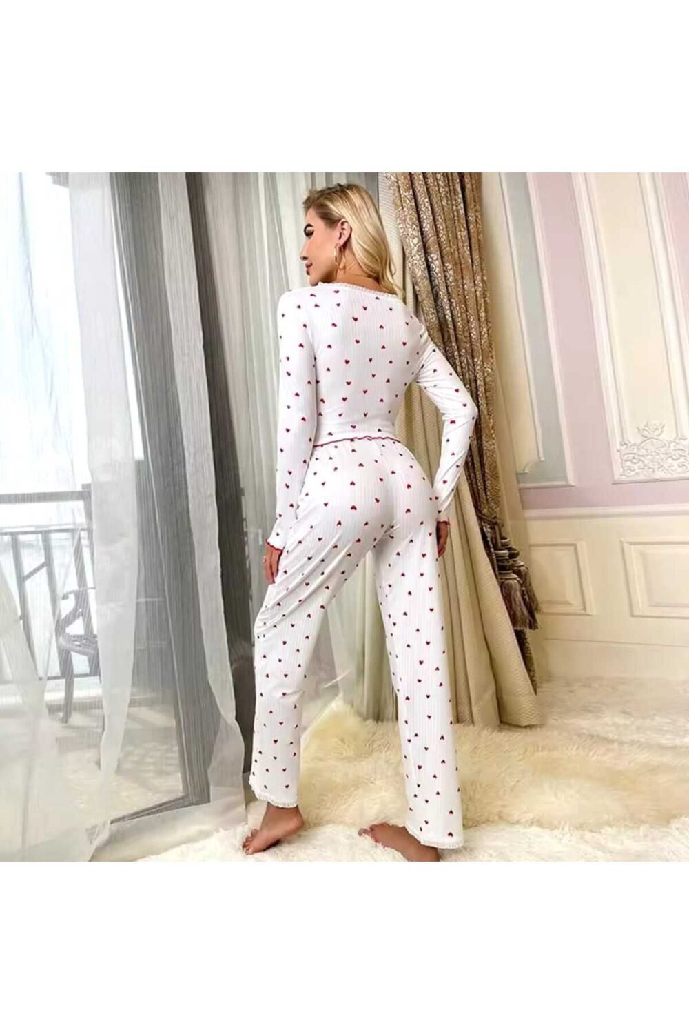 Kırmızı Kalp Desenli Krinkıl Krop Special Kumaş Pijama Takımı - Görsel 4